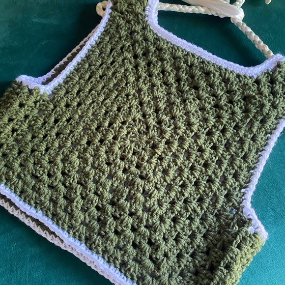 Handmade crochet vest - Picture 2 of 3